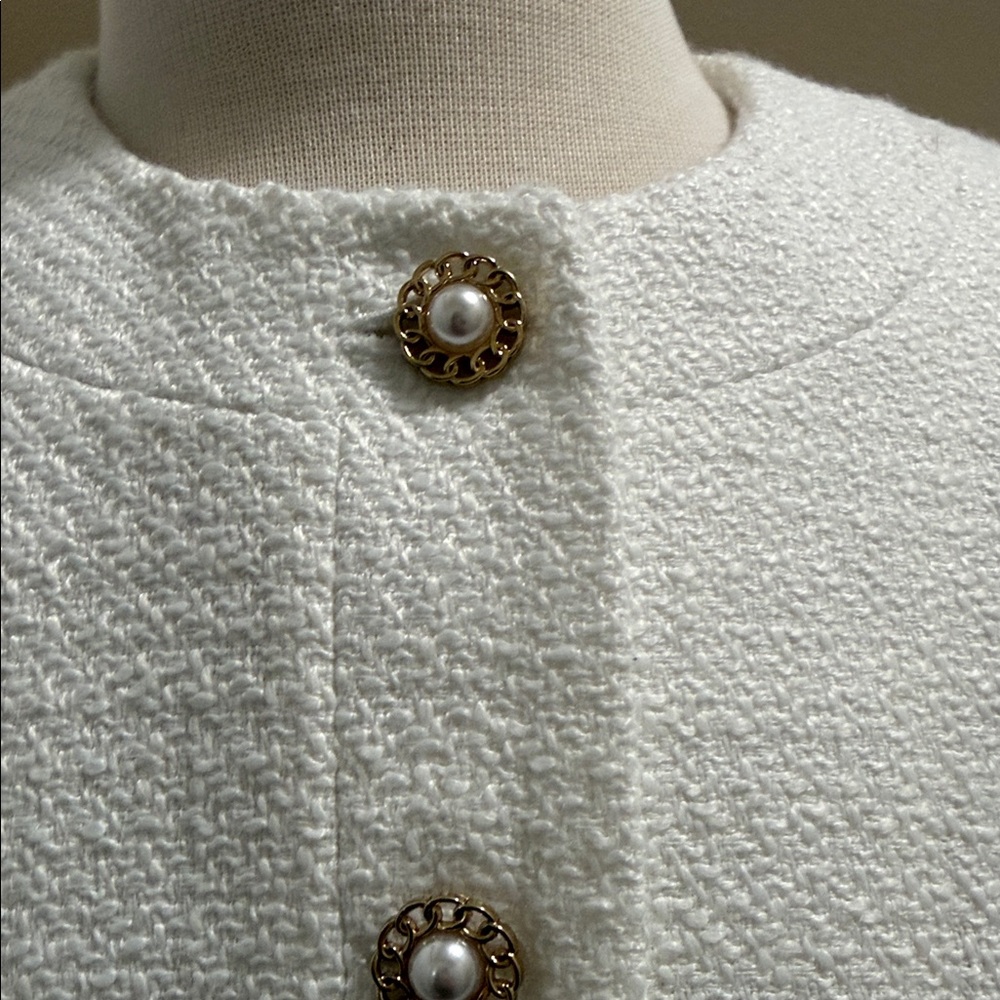 NWT J Crew Cropped Ivory Tweed Button-Front Jacket - Picture 2 of 8